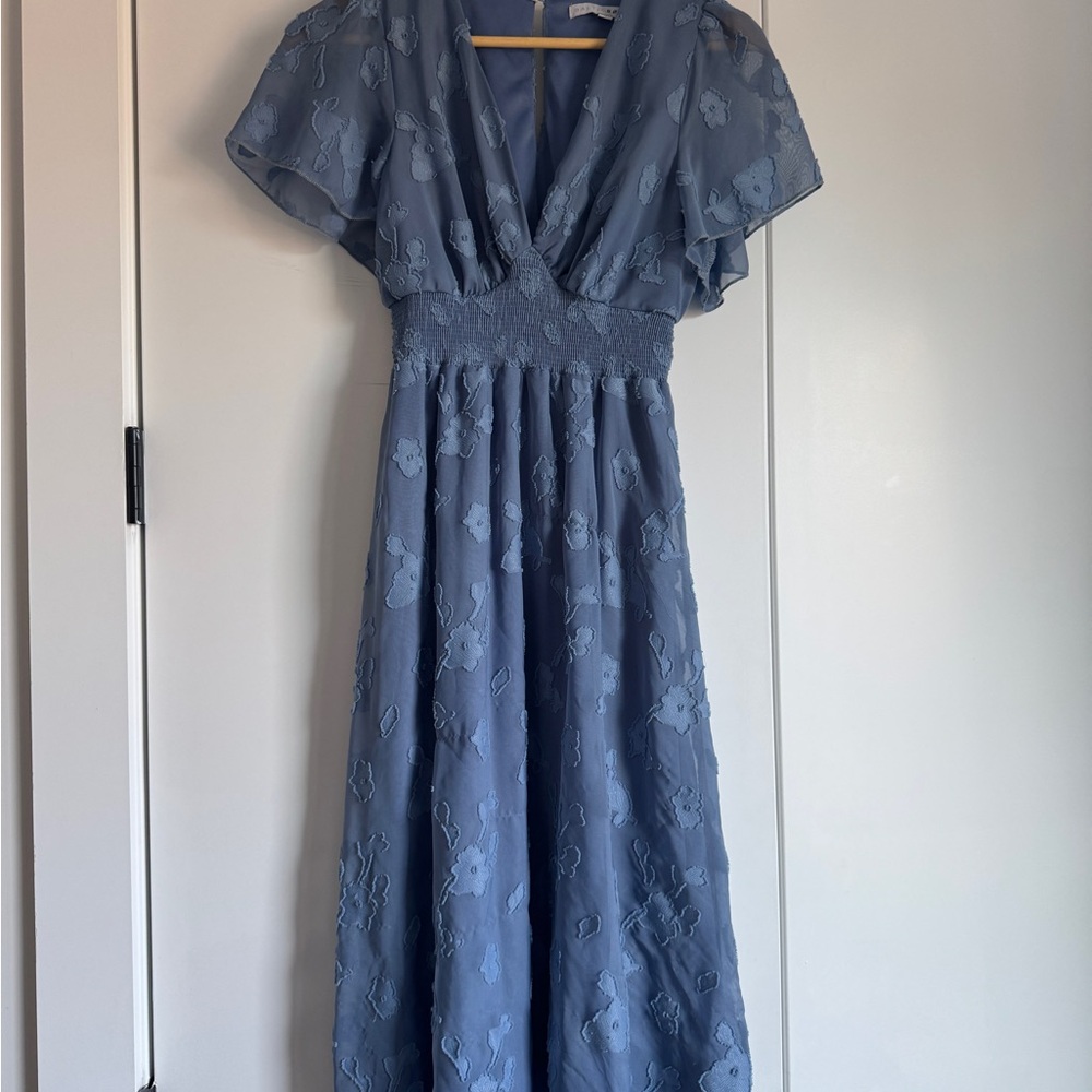 Elegant Blue Floral Dress